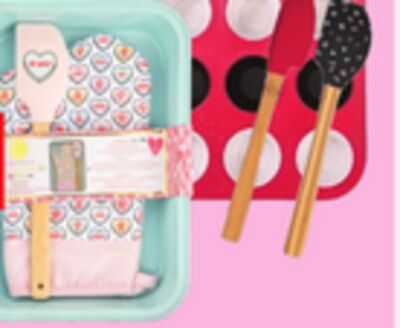 Core Kitchen Cake Pan Set with Spatula & Oven Mitts or Muffin Pan with Silicone Liners