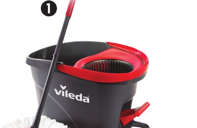 Vileda Easy Wring & Clean Mop.