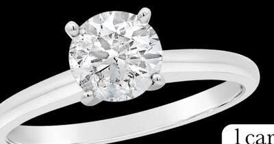 Glacier Fire 14K White Gold 1.00CT Solitaire Ring